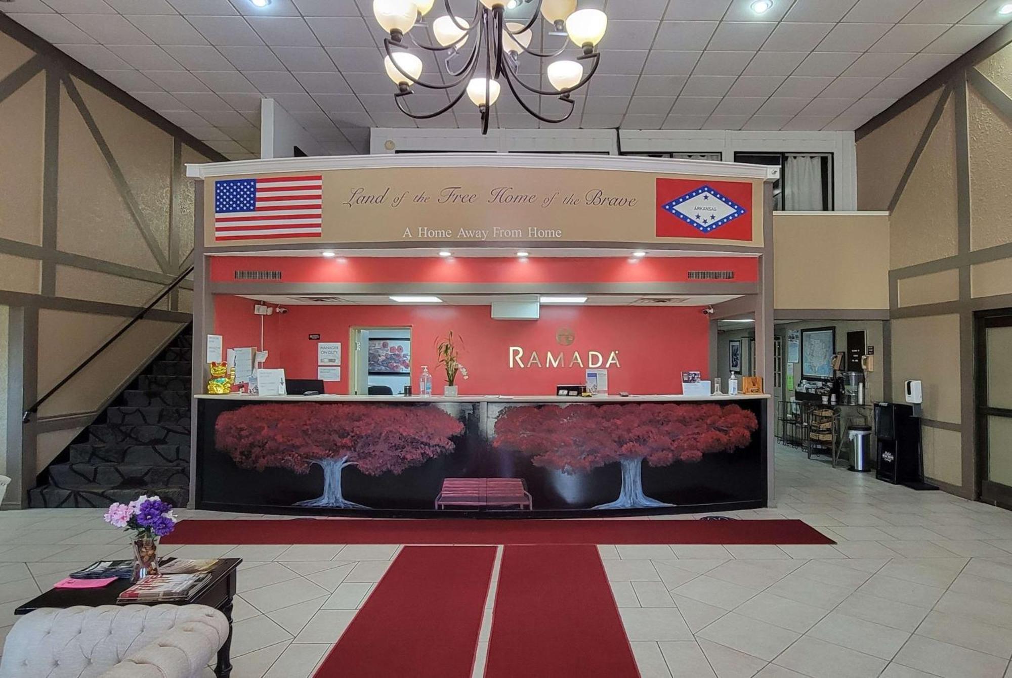 รามาดา บาย วินด์แฮม เมาน์เทนโฮม Hotel ภายนอก รูปภาพ